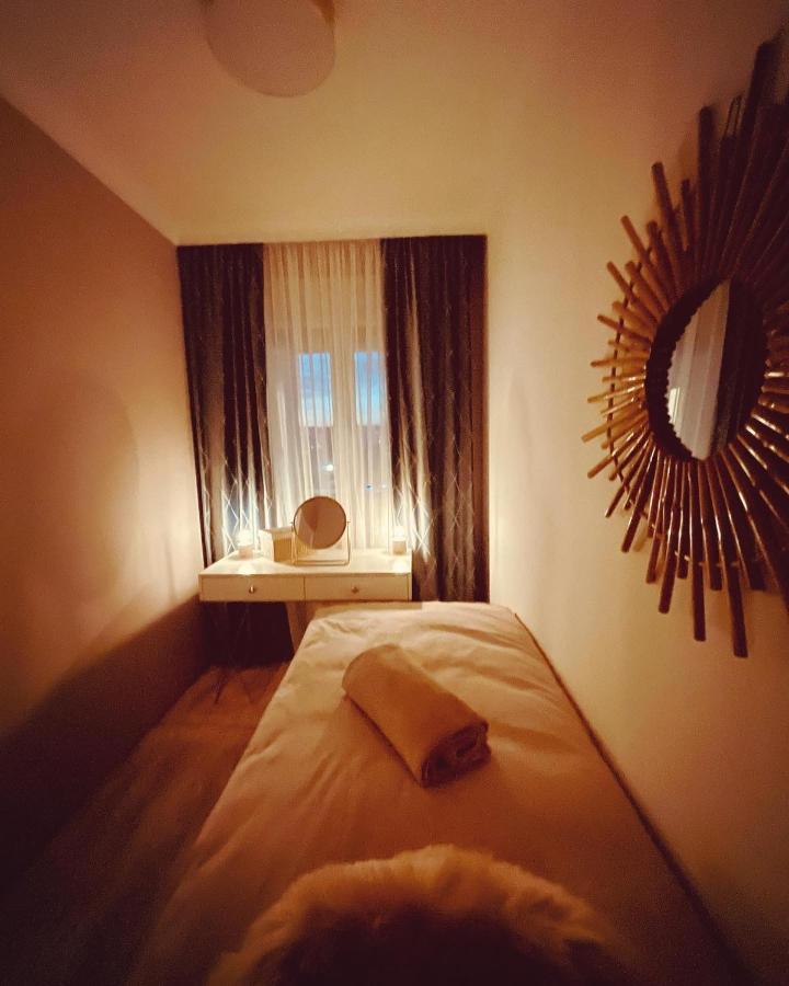 Stan Na Dan "Apartman Purple" Apartman Banja Luka Kültér fotó